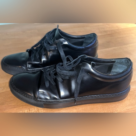Acne Studios designer Low Top Black leather shoes sneaker - Sz 10.5 - Picture 1 of 13